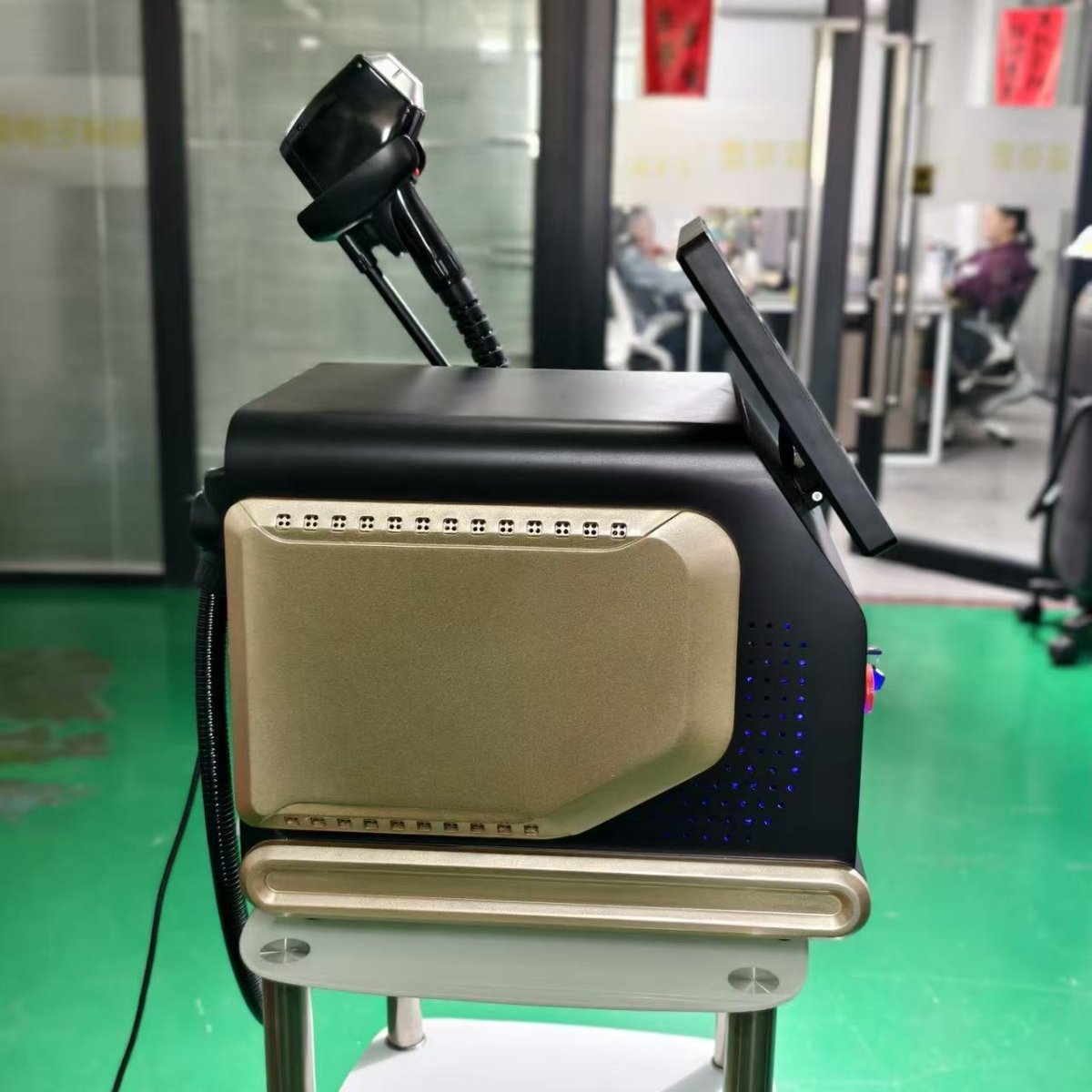 755 808 1064nm Diode Laser Hair Removal Machine for Professional Clinics - CSTrueBeauty