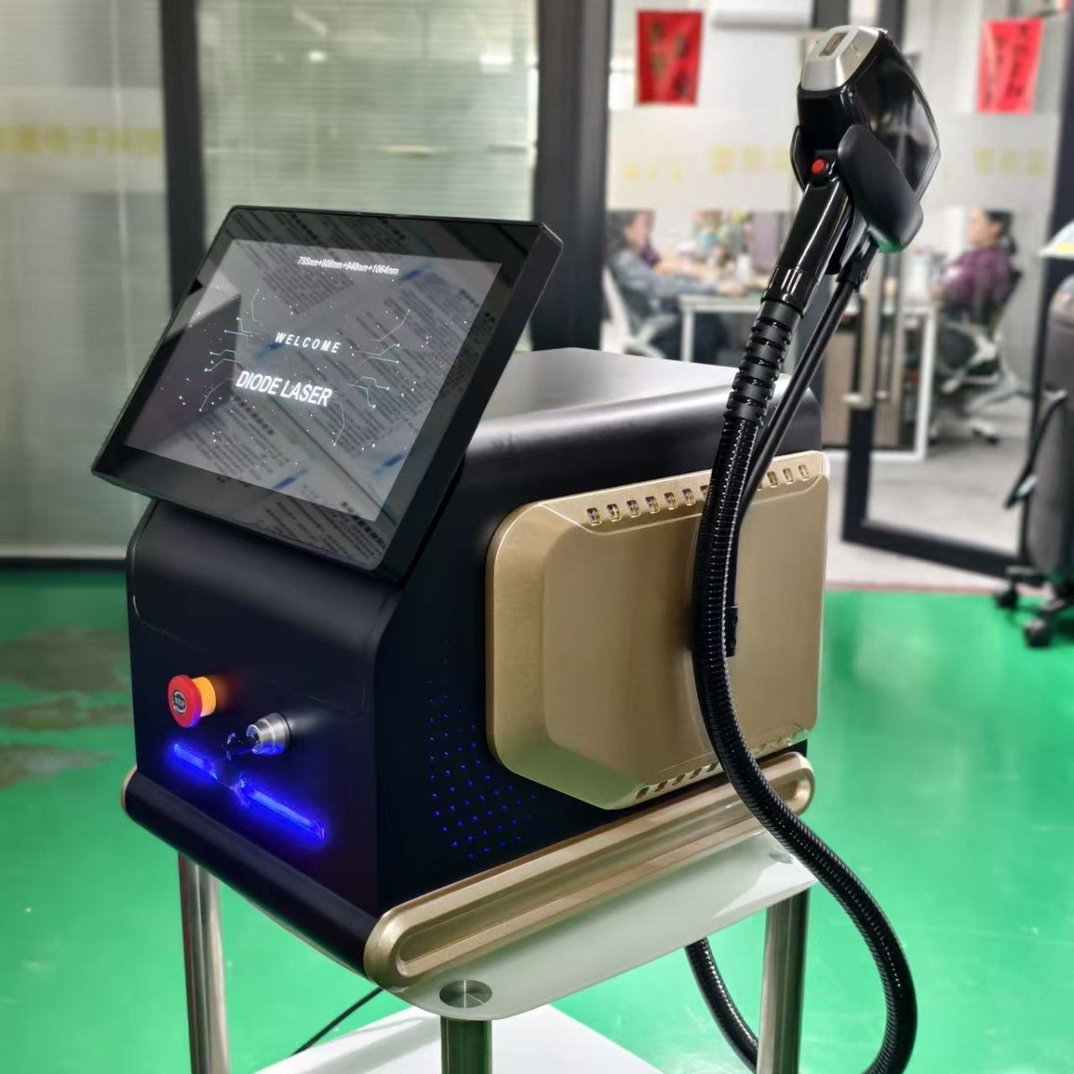 755 808 1064nm Diode Laser Hair Removal Machine for Professional Clinics - CSTrueBeauty